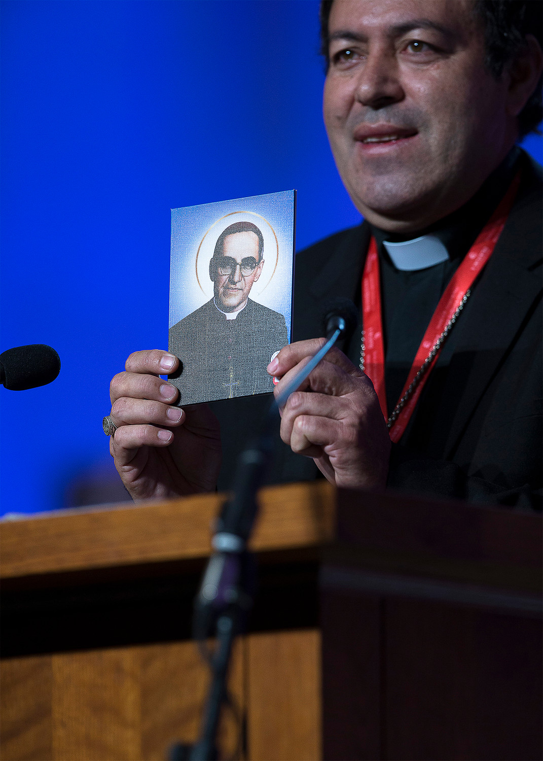 Bishop Constantino Barrera Morales of Sonsonate, El Salvador, talks about the Oct. 14 canonization of Blessed Oscar Romero during a Sept. 23 presentation at the Fifth National Encuentro in Grapevine, Texas.